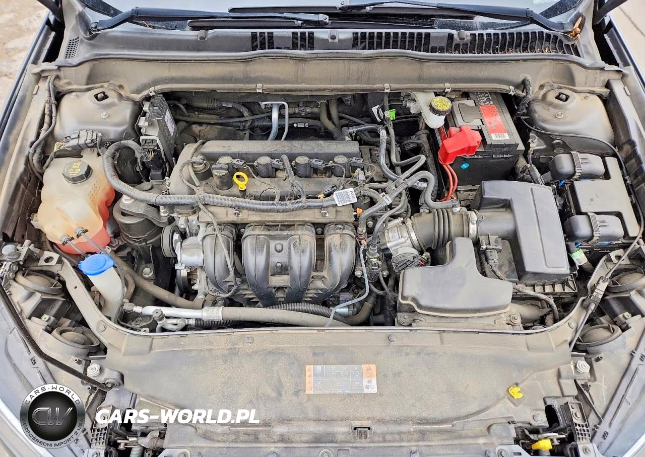 2018 Ford Fusion S VIN:3FA6P0G75JR232254 - 11