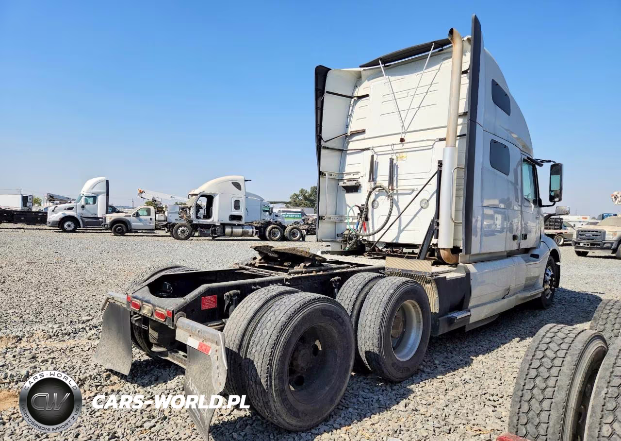 2020 Volvo Vnl Semi Truck VIN:4V4NC9EH7LN202135 - 3