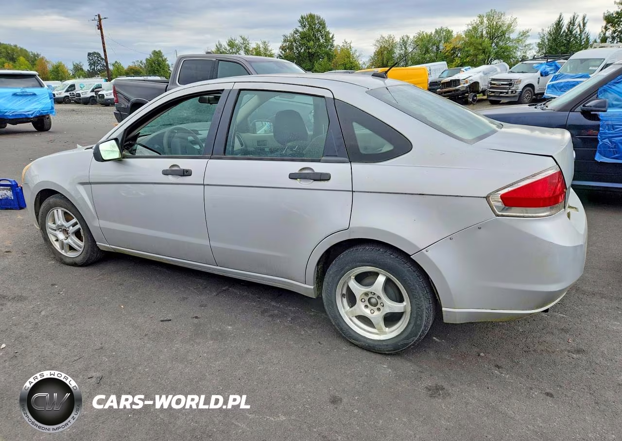 2009 Ford Focus VIN:1FAHP34N49W151588 - 2