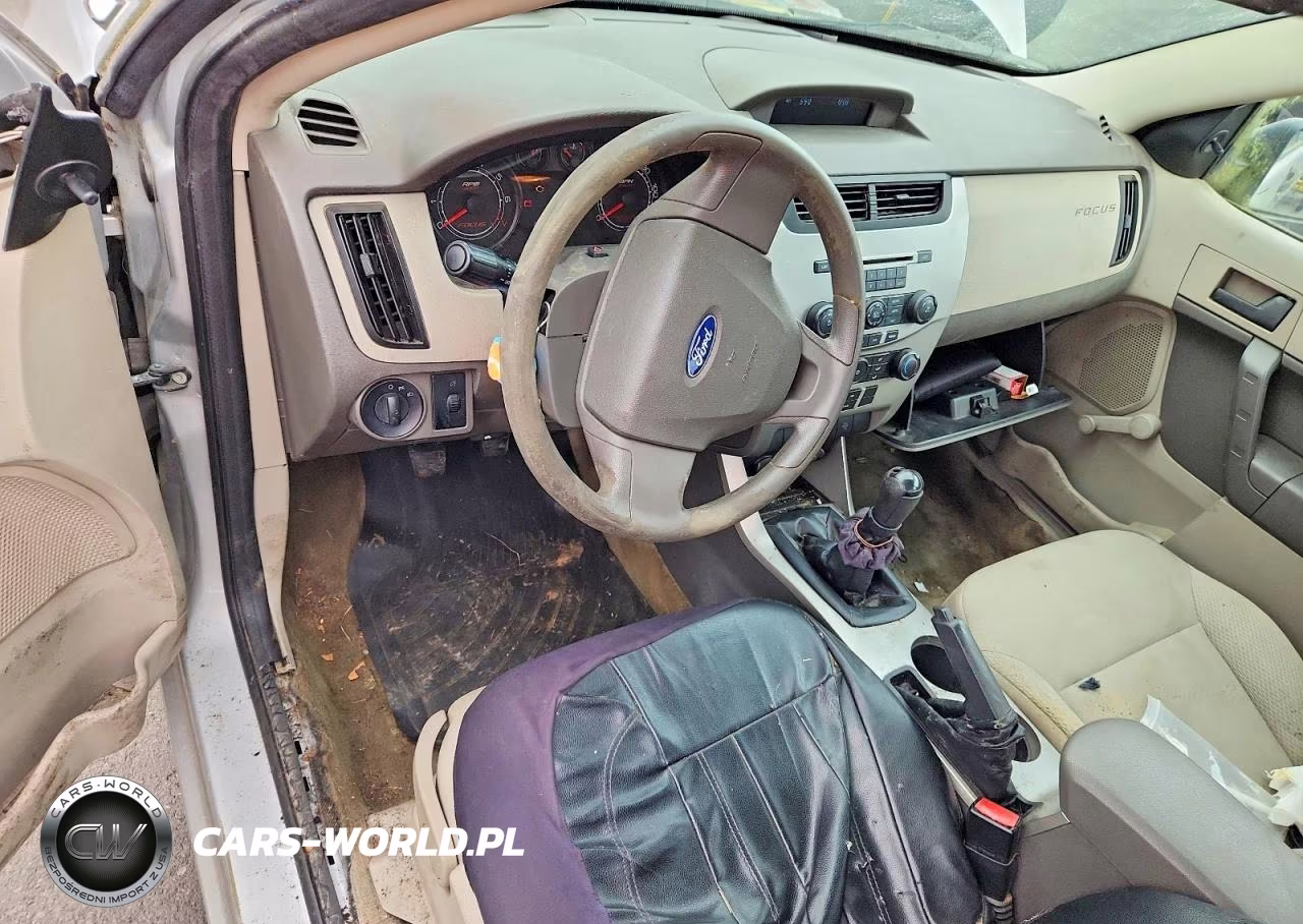 2009 Ford Focus VIN:1FAHP34N49W151588 - 8
