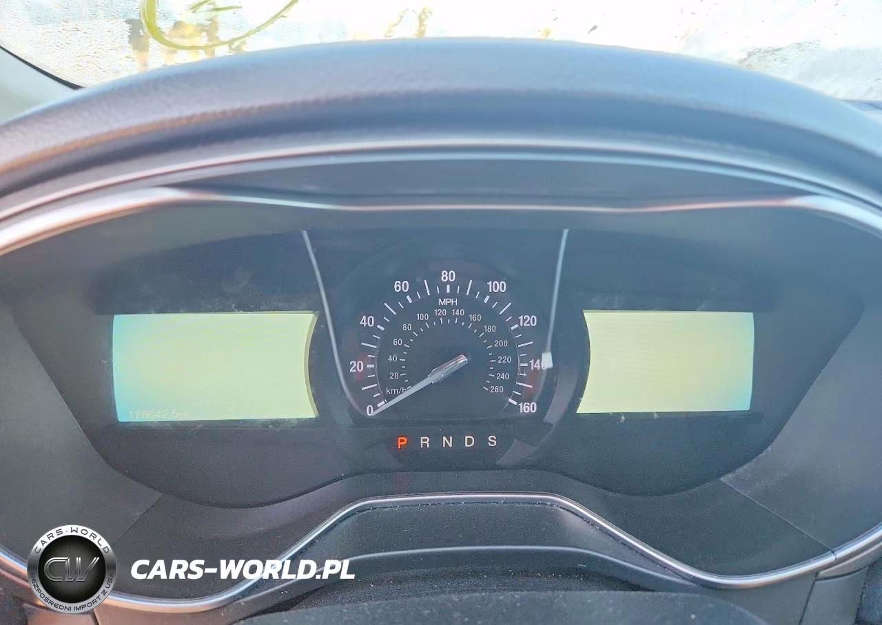 2018 Ford Fusion Se VIN:3FA6P0HDXJR266792 - 9