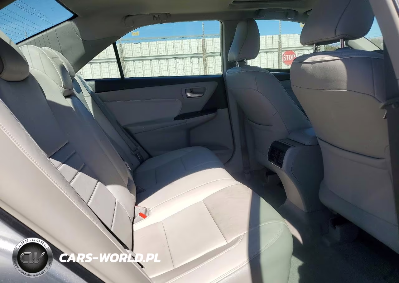 2015 Toyota Camry Hybrid Xle VIN:4T1BD1FK4FU157927 - 10