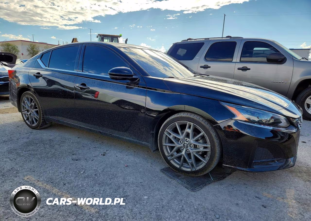2023 Nissan Altima Sr VIN:1N4AL4CV1PN336897 - 4