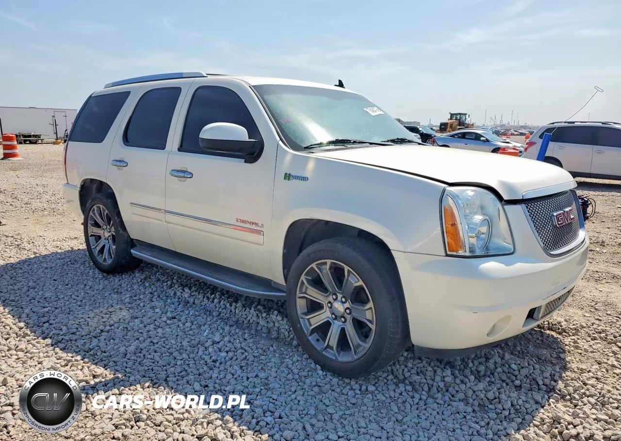 2014 GMC Yukon Denali Hybrid VIN:1GKS1GEJ3BR114688 - 4
