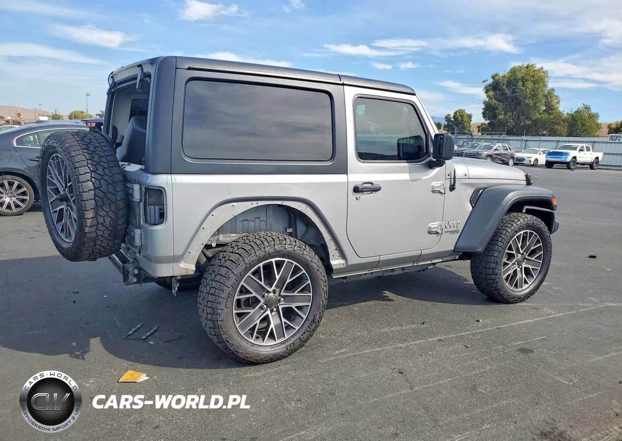 2020 Jeep Wrangler Sport VIN:1C4GJXAGXLW302431 - 3