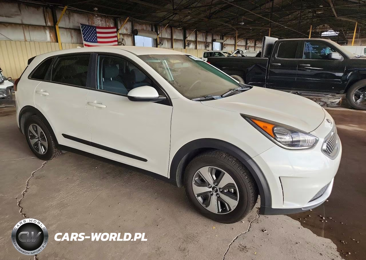 2019 Kia Niro Fe VIN:KNDCB3LC4K5265153 - 4