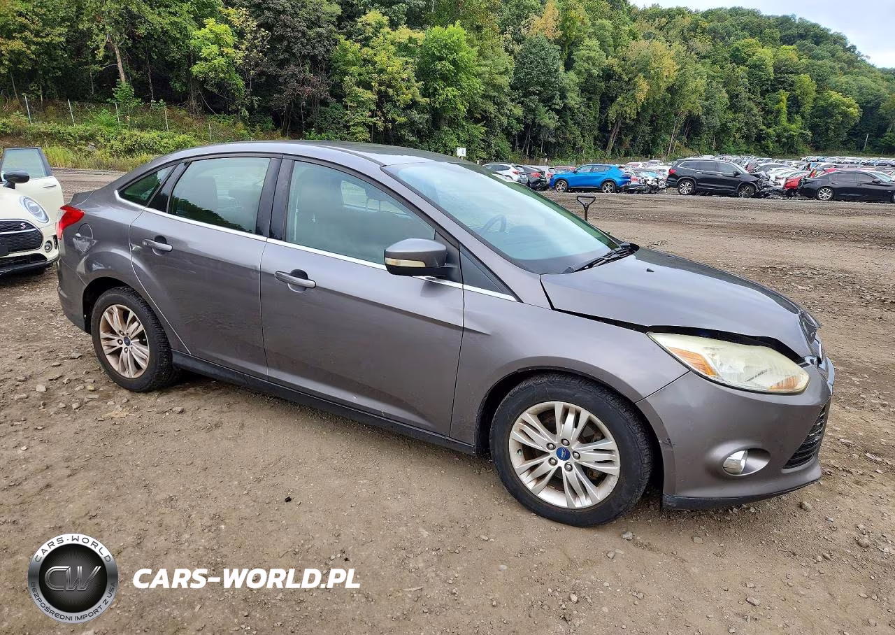 2012 Ford Focus Sel VIN:1FAHP3H21CL171628 - 4
