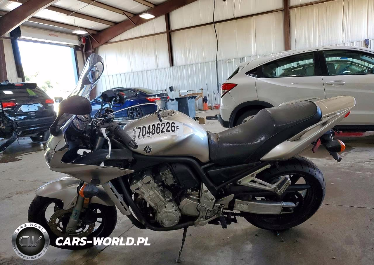 2003 Yamaha Fzs10 VIN:JYARN07E23A008282 - 3