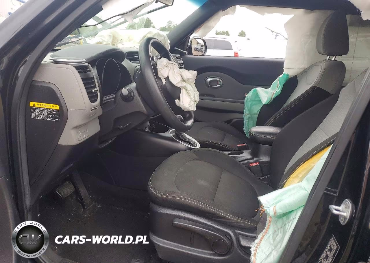 2015 Kia Soul + VIN:KNDJP3A55F7136457 - 7