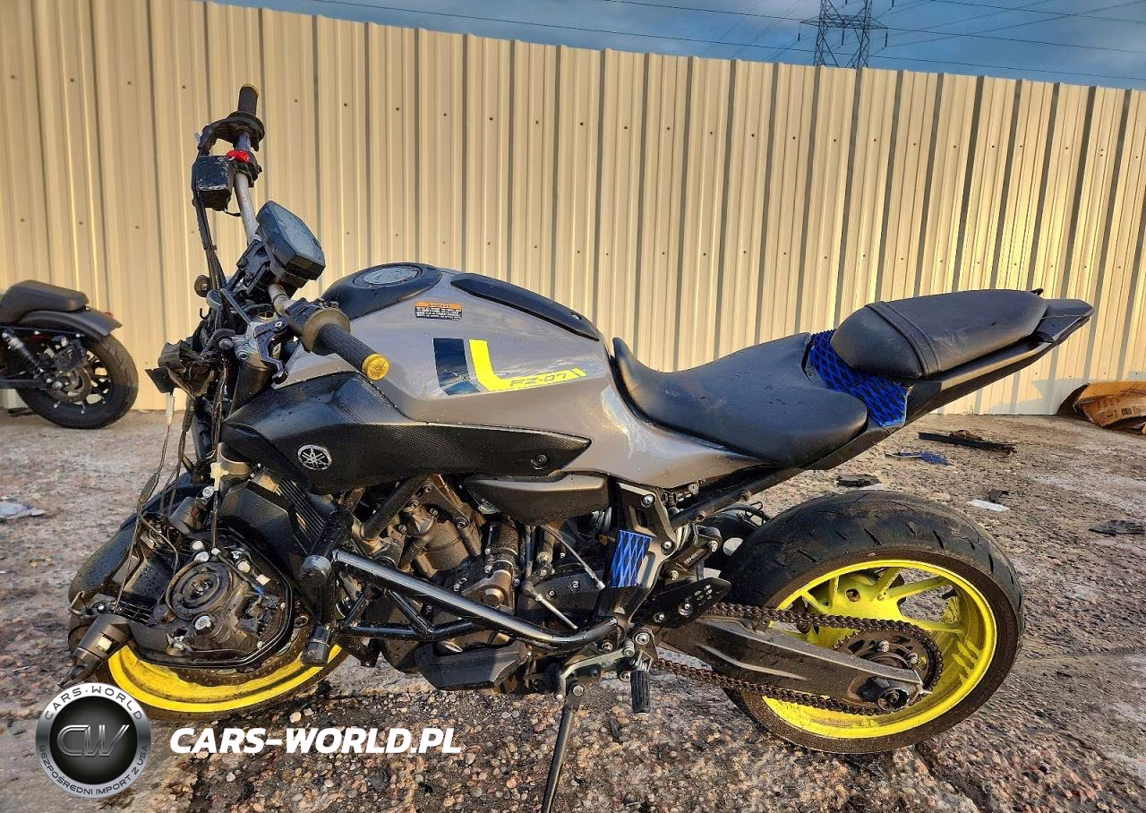 2016 Yamaha Fz07 VIN:JYARM06E4GA008374 - 3