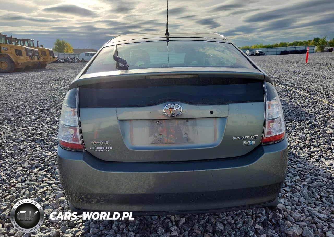 2005 Toyota Prius Base VIN:JTDKB20U053076812 - 6
