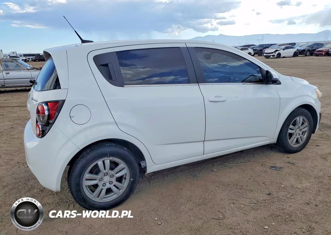 2014 Chevrolet Sonic Lt VIN:1G1JC6SG8E4238096 - 3