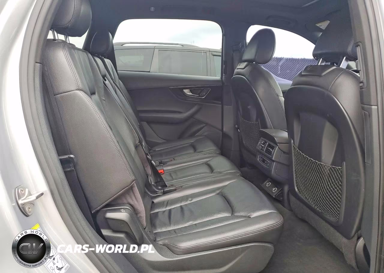 2017 Audi Q7 Premium VIN:WA1AHAF71HD047172 - 11