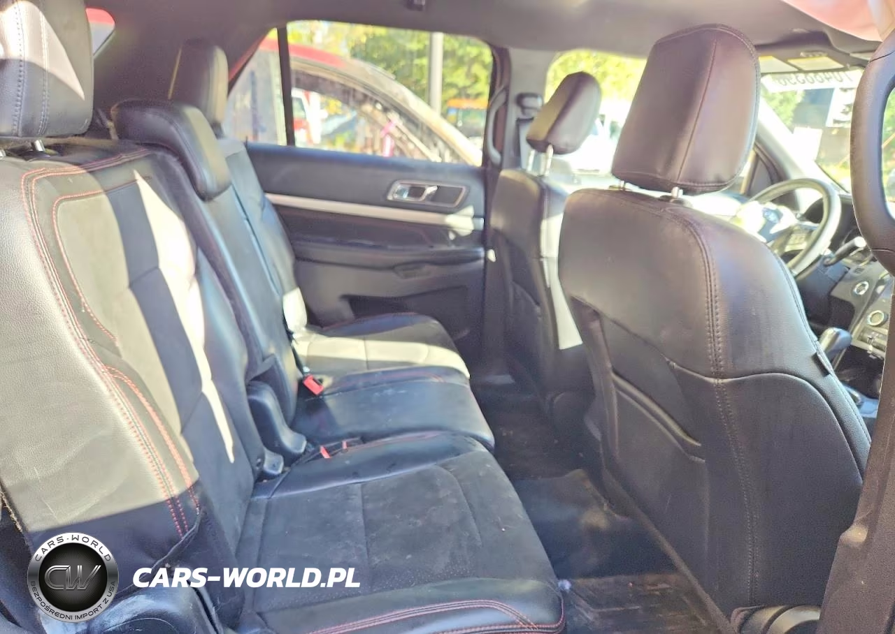 2019 Ford Explorer Xlt VIN:1FM5K8D80KGA61188 - 10