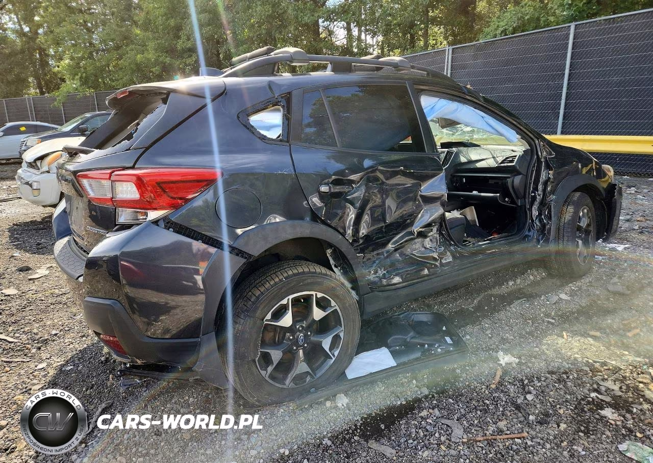 2019 Subaru Crosstrek Premium VIN:JF2GTACC4K8270050 - 3
