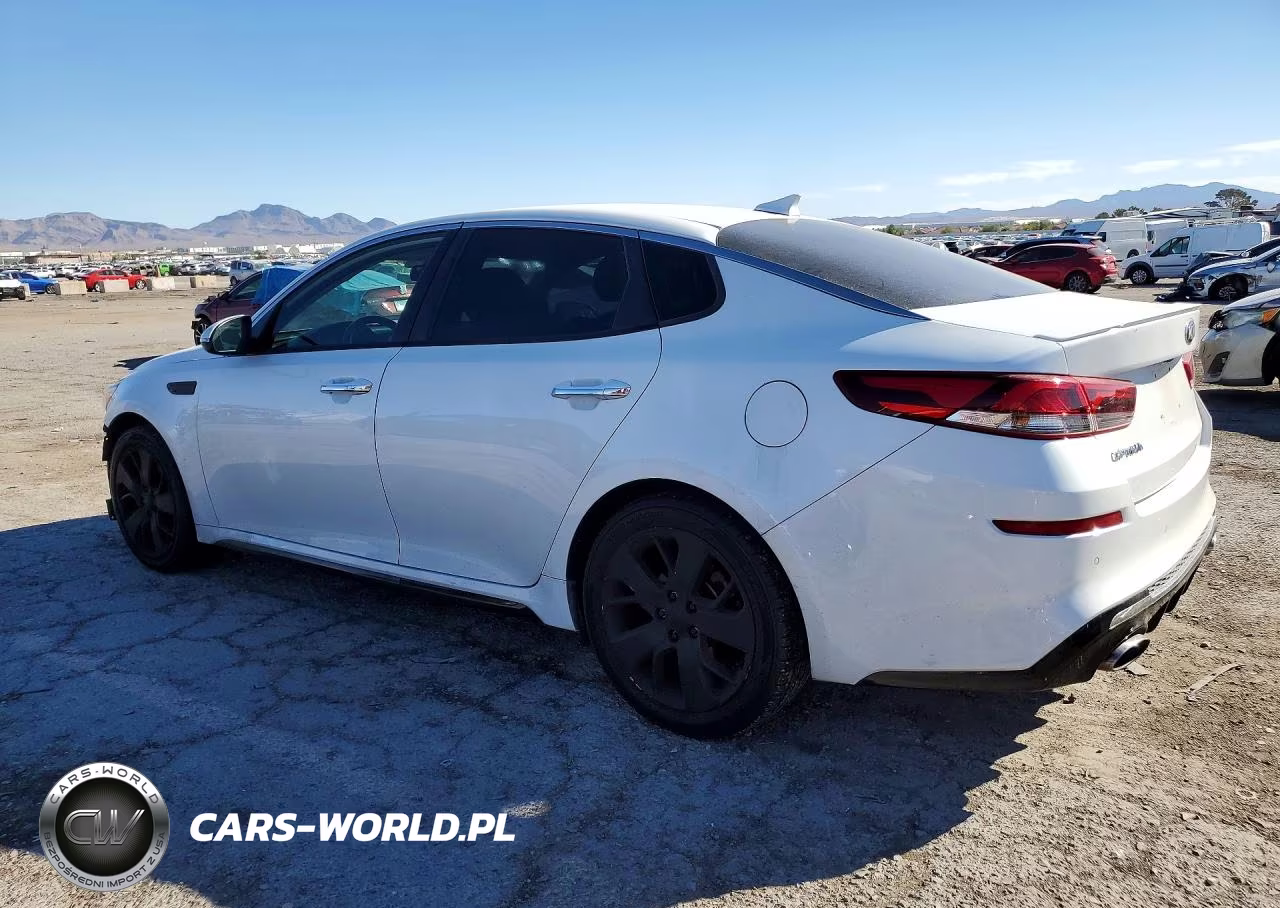 2019 Kia Optima S VIN:5XXGT4L36KG318063 - 2