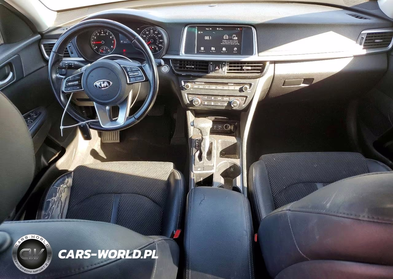 2019 Kia Optima S VIN:5XXGT4L36KG318063 - 8