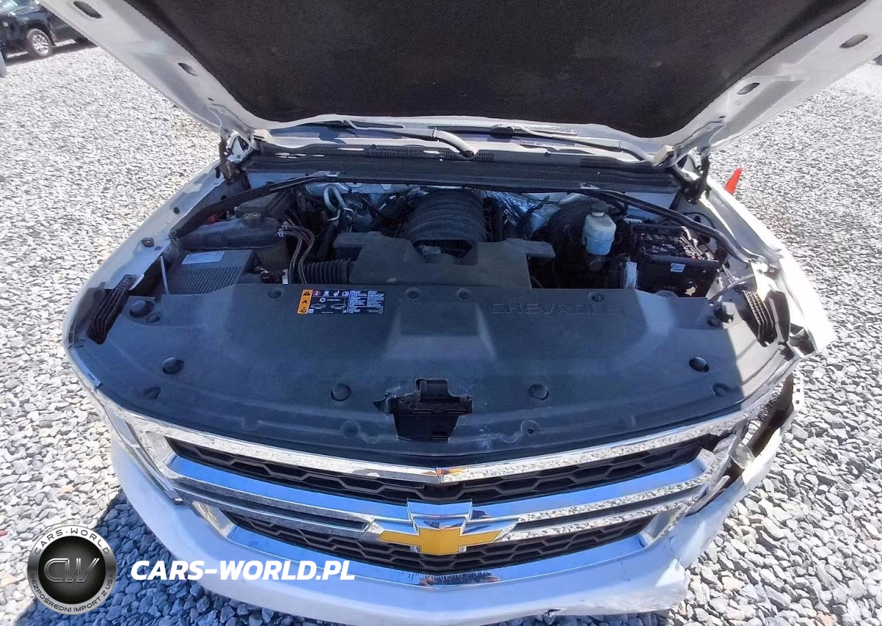 2018 Chevrolet Suburban C1500 Lt VIN:1GNSCHKC0JR117460 - 12