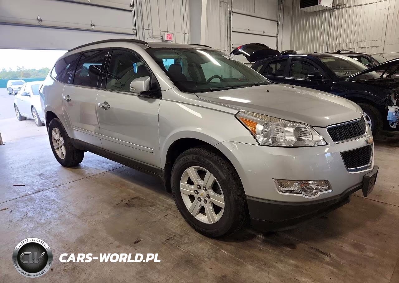 2011 Chevrolet Traverse Lt VIN:1GNKRGED0BJ132988 - 4