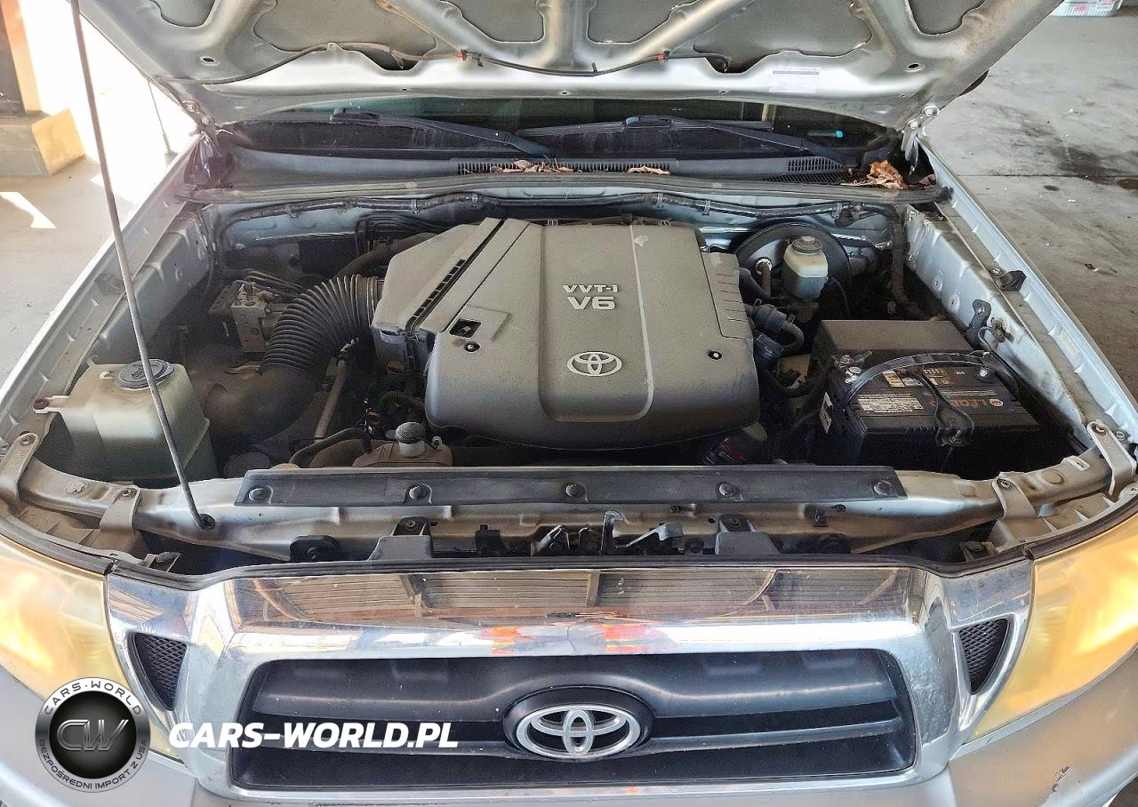 2008 Toyota Tacoma V6 VIN:3TMLU42NX8M017804 - 11