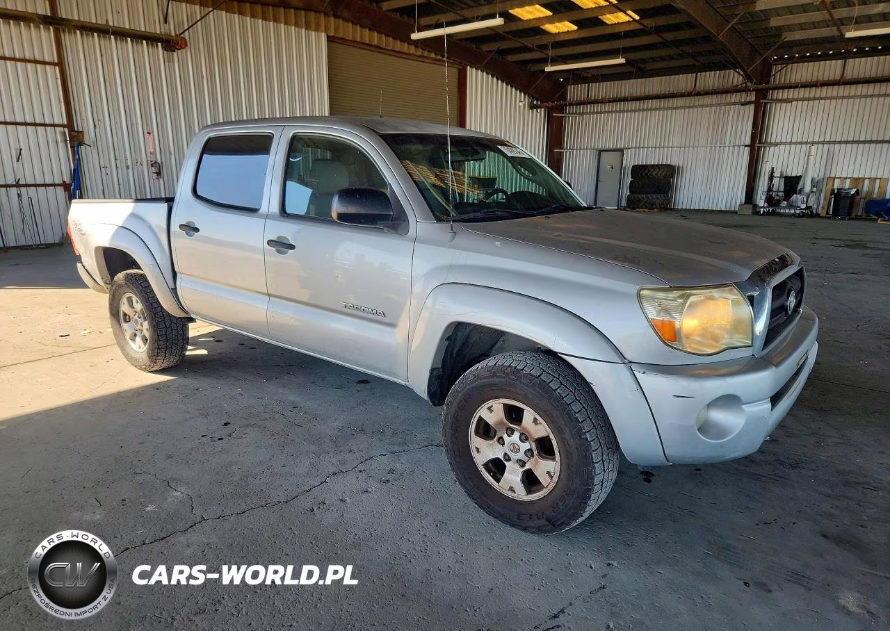 2008 Toyota Tacoma V6 VIN:3TMLU42NX8M017804 - 4