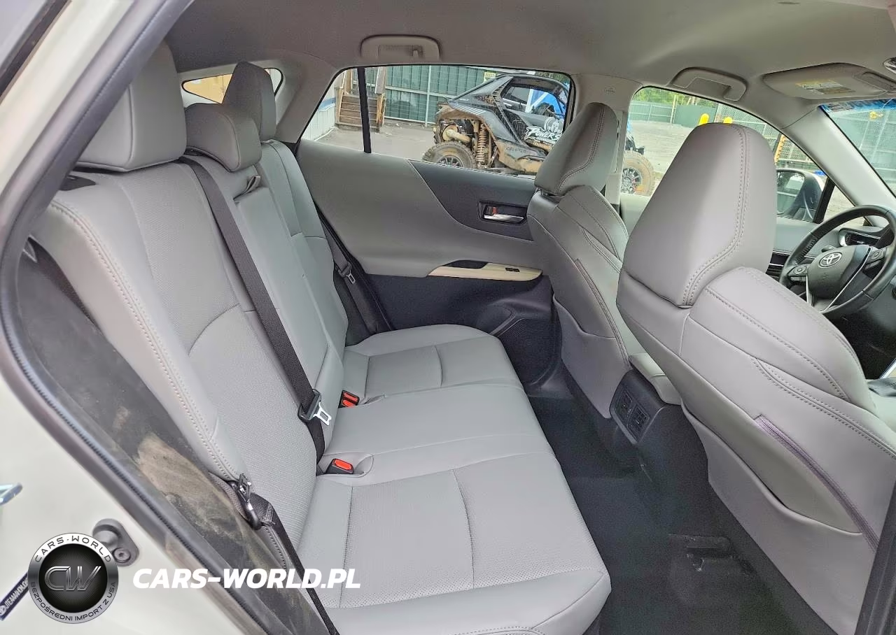 2021 Toyota Venza Xle VIN:JTEAAAAH0MJ069763 - 11