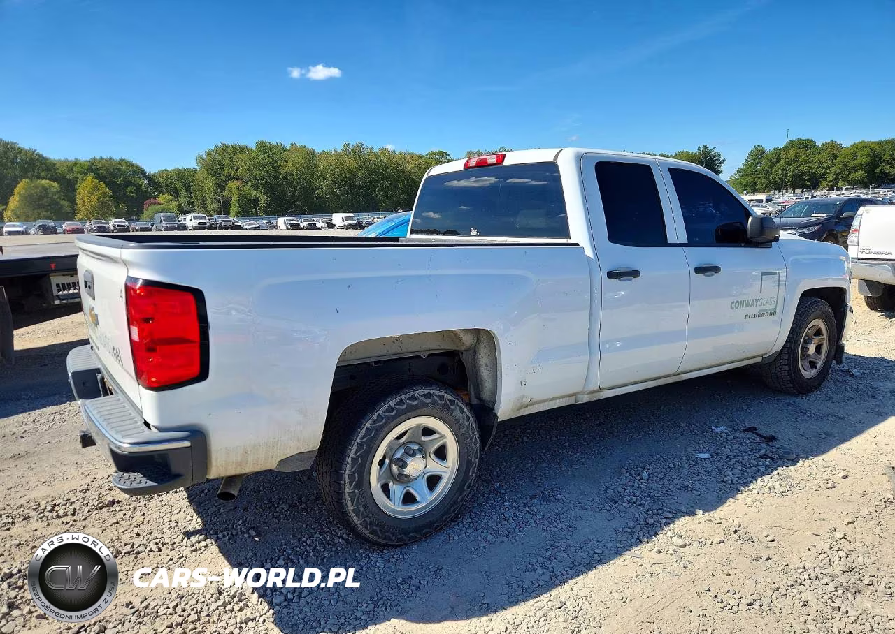 2017 Chevrolet Silverado C1500 VIN:1GCRCNEC9HZ335733 - 3