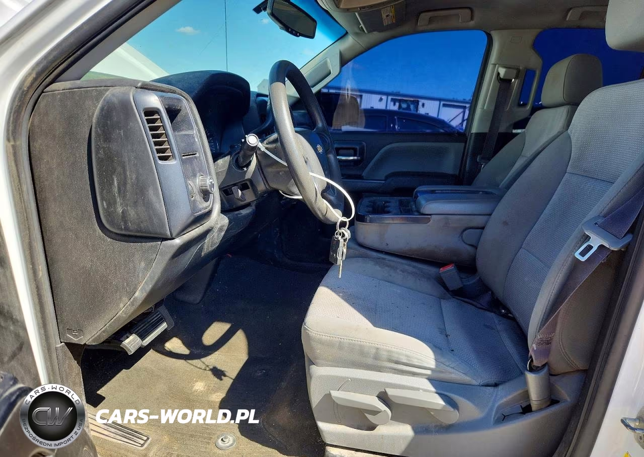 2017 Chevrolet Silverado C1500 VIN:1GCRCNEC9HZ335733 - 7