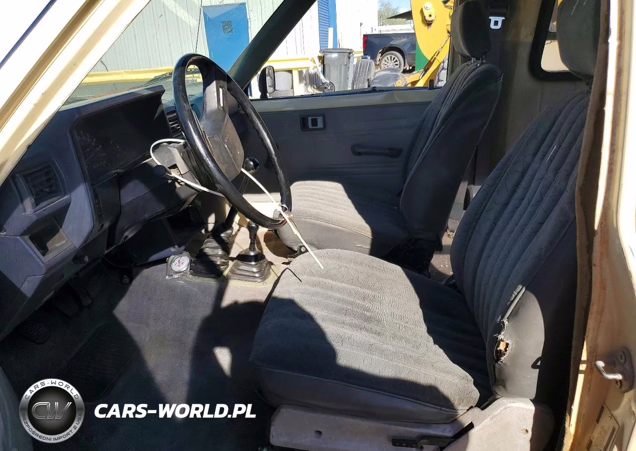 1986 Toyota Pickup Rn63 Std VIN:JT4RN63R7G0074158 - 7