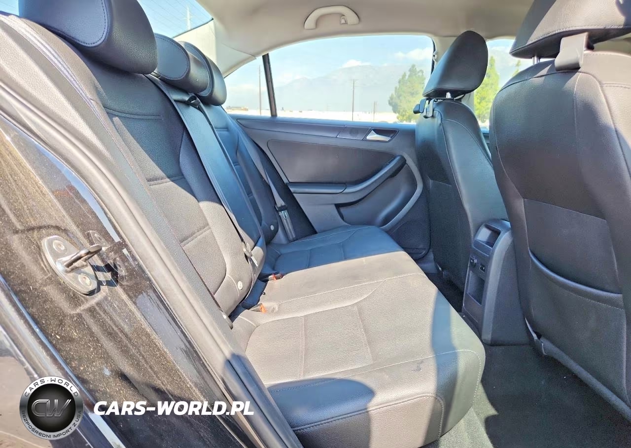 2012 Volkswagen Jetta Se VIN:3VWDP7AJ4CM302743 - 10