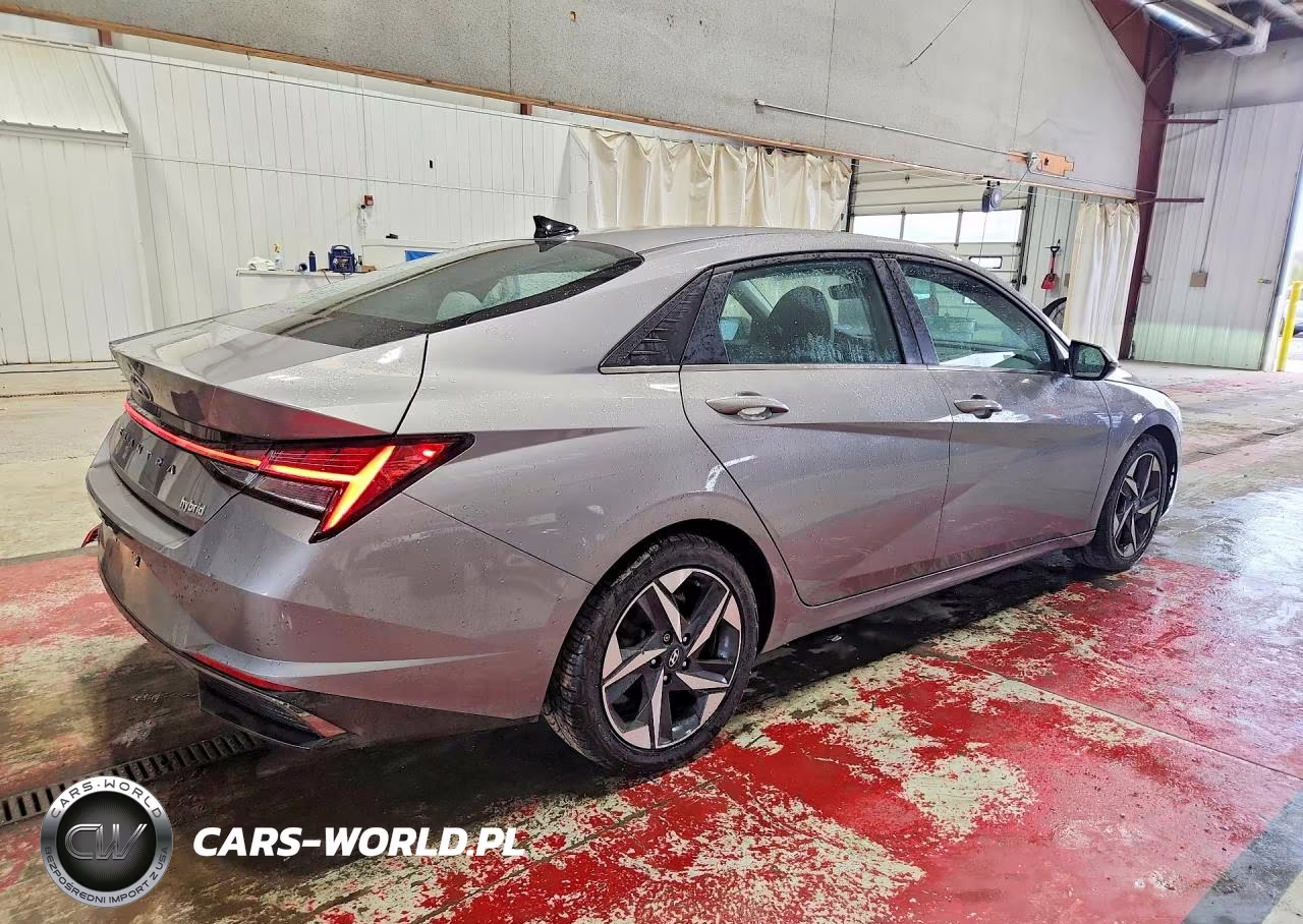 2021 Hyundai Elantra Limited VIN:KMHLN4AJ3MU011775 - 3