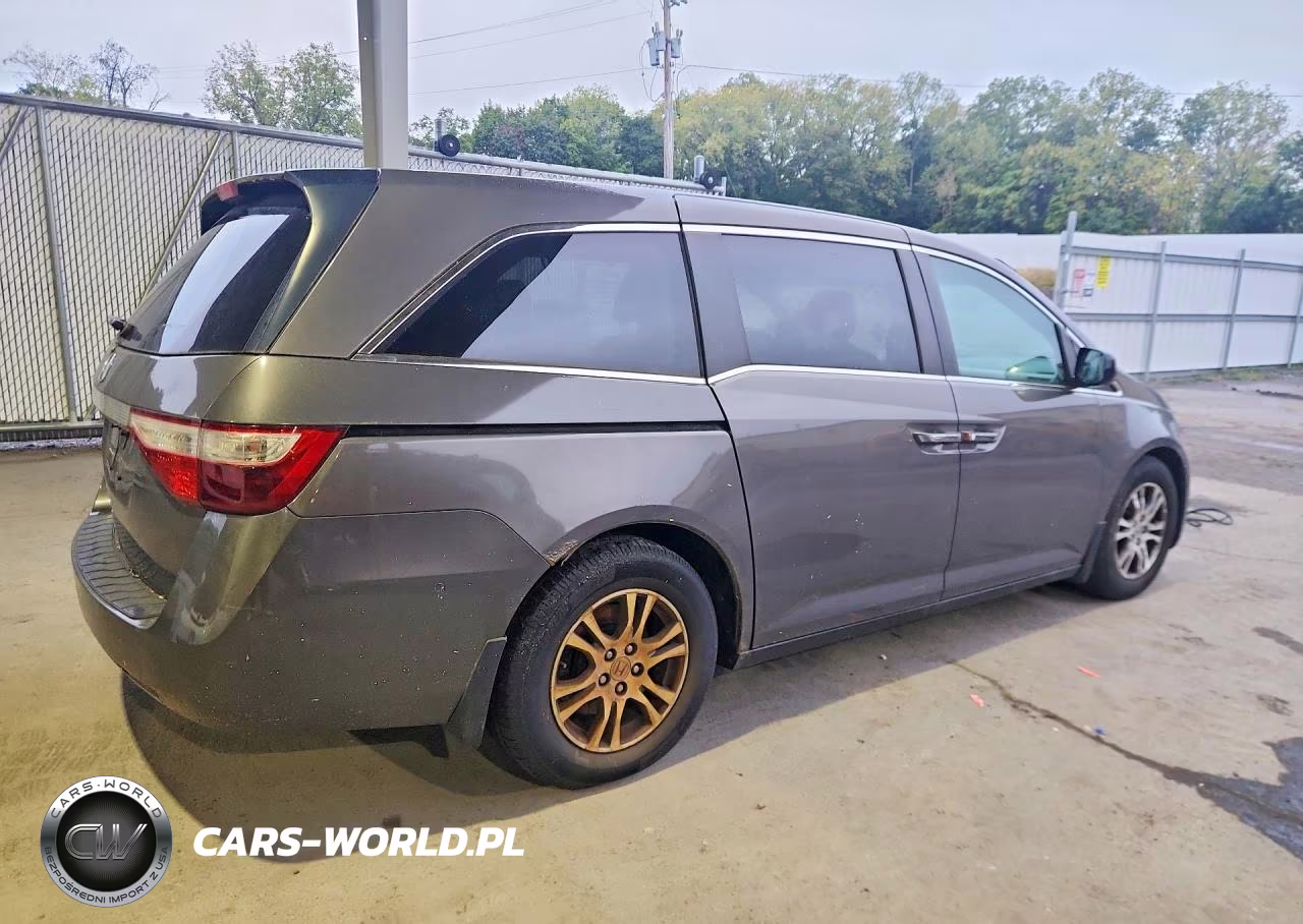 2011 Honda Odyssey Exl VIN:5FNRL5H64BB064664 - 3