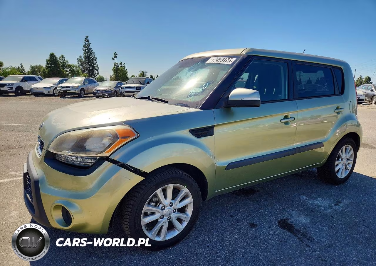 2013 Kia Soul + VIN:KNDJT2A6XD7559983 - 1