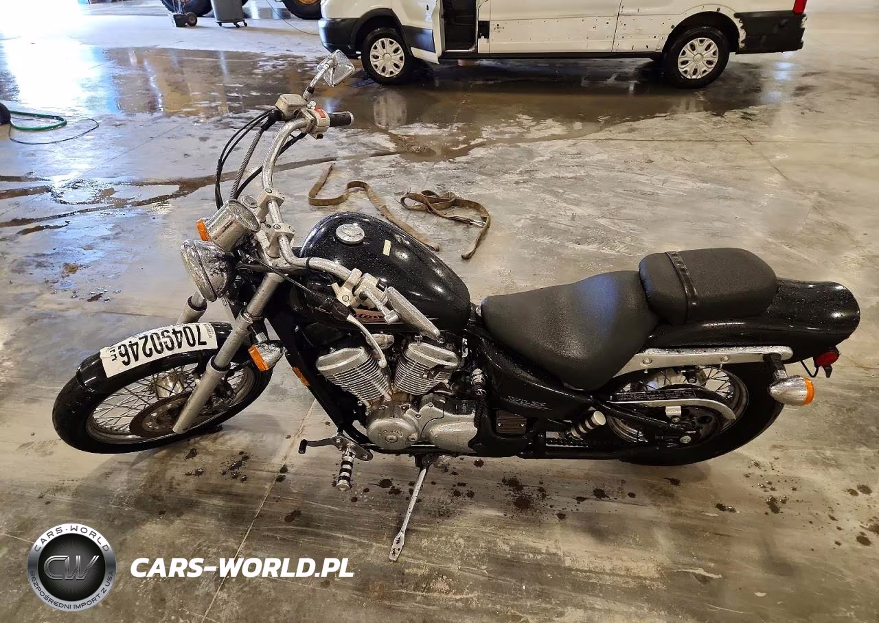 2001 Honda Vt600 Cd VIN:JH2PC21301K220715 - 3