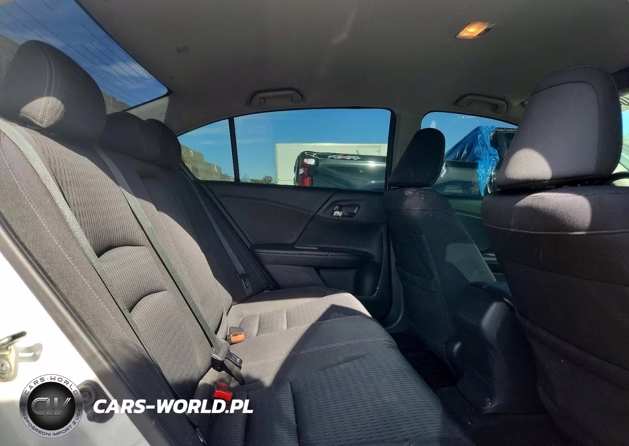 2015 Honda Accord Sport VIN:1HGCR2F50FA130480 - 10