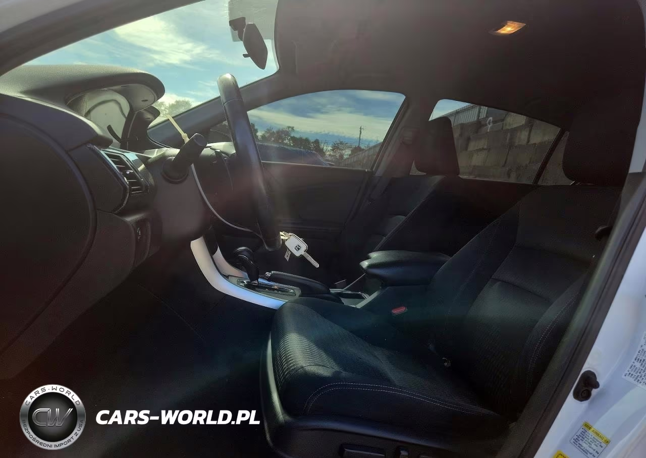 2015 Honda Accord Sport VIN:1HGCR2F50FA130480 - 7