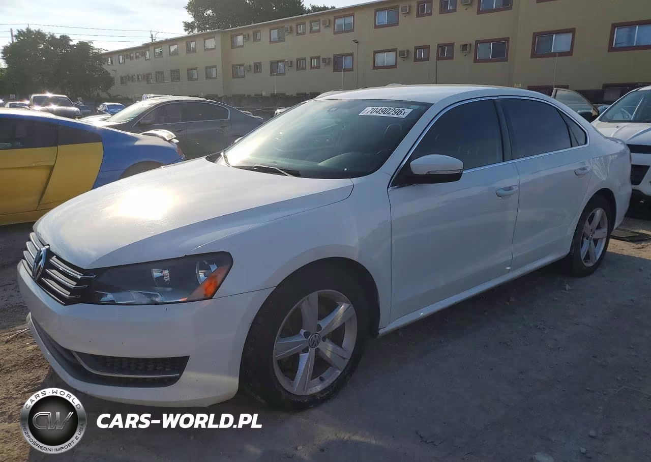 2014 Volkswagen Passat Se VIN:1VWBS7A32EC055346 - 1