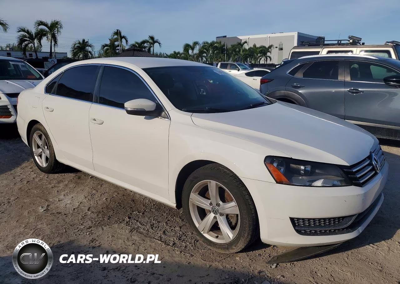 2014 Volkswagen Passat Se VIN:1VWBS7A32EC055346 - 4