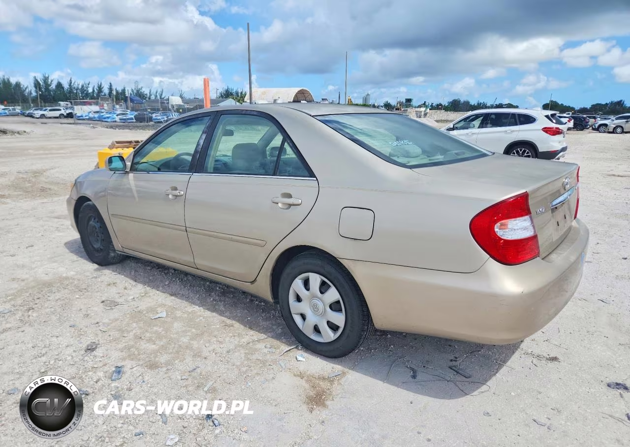 2003 Toyota Camry Le VIN:4T1BE32K13U175053 - 2