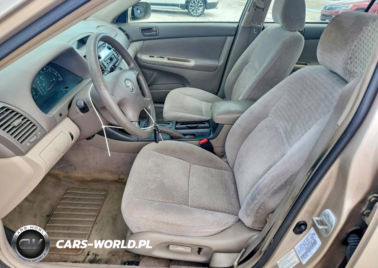2003 Toyota Camry Le VIN:4T1BE32K13U175053 - 7