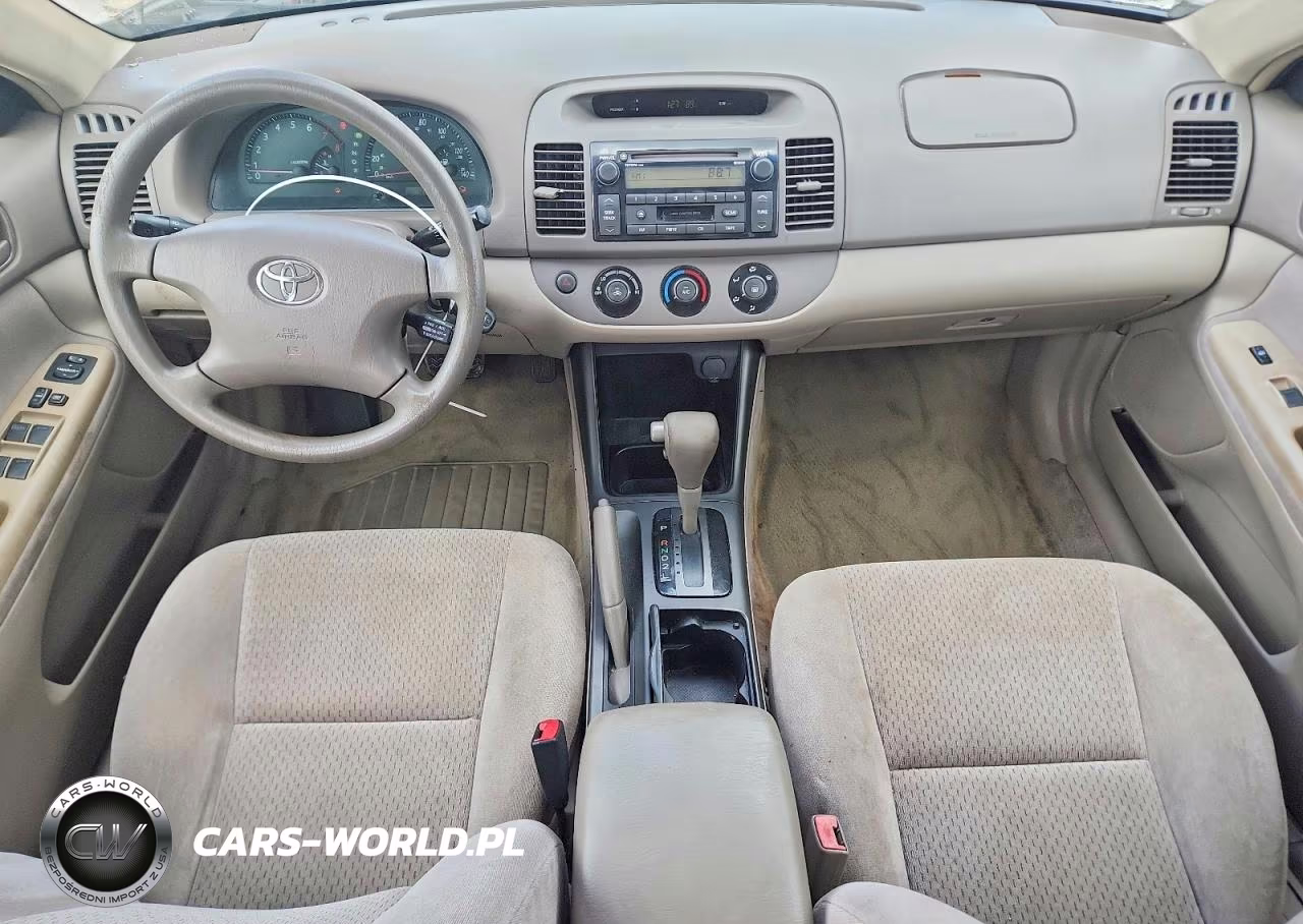 2003 Toyota Camry Le VIN:4T1BE32K13U175053 - 8