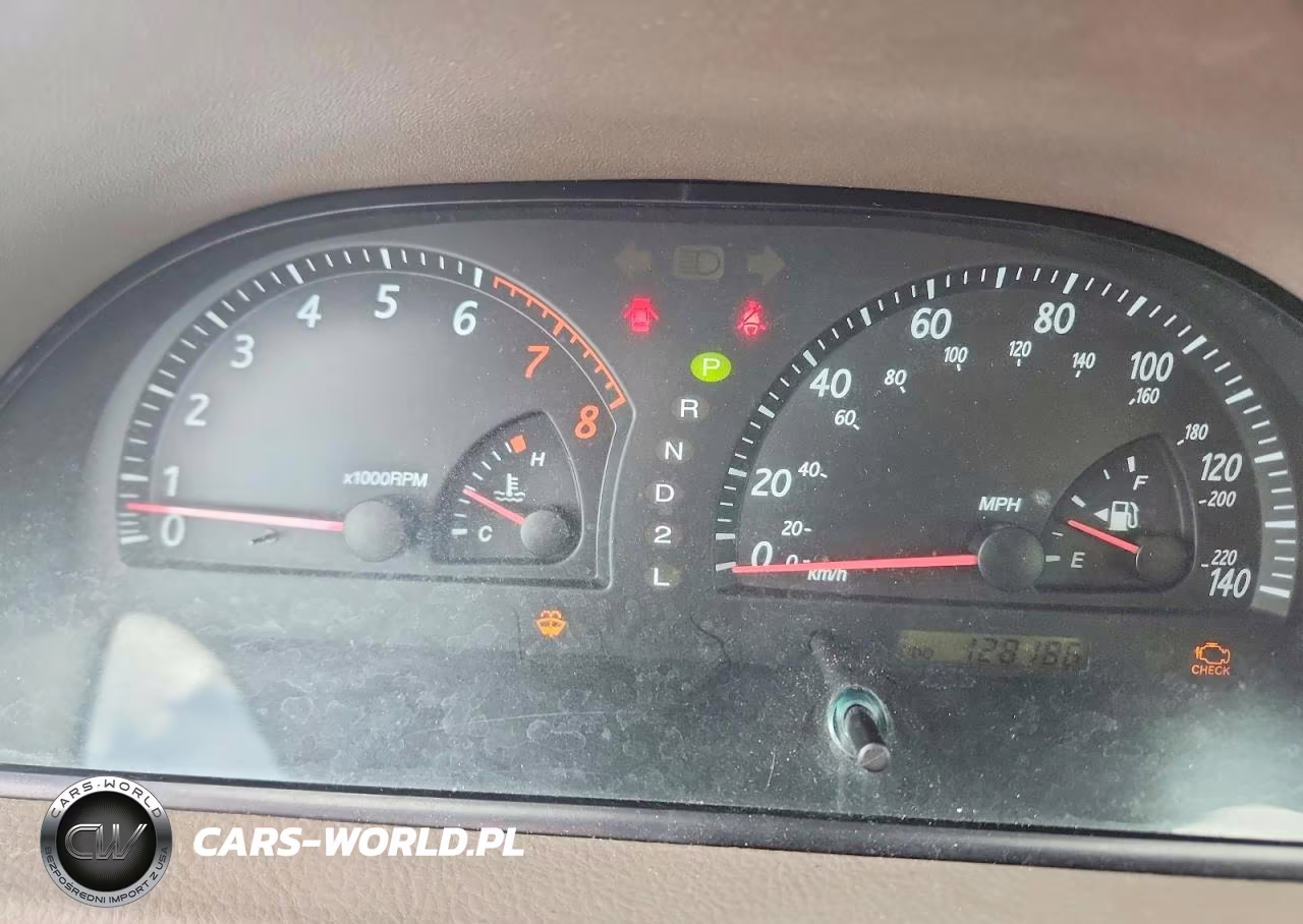 2003 Toyota Camry Le VIN:4T1BE32K13U175053 - 9