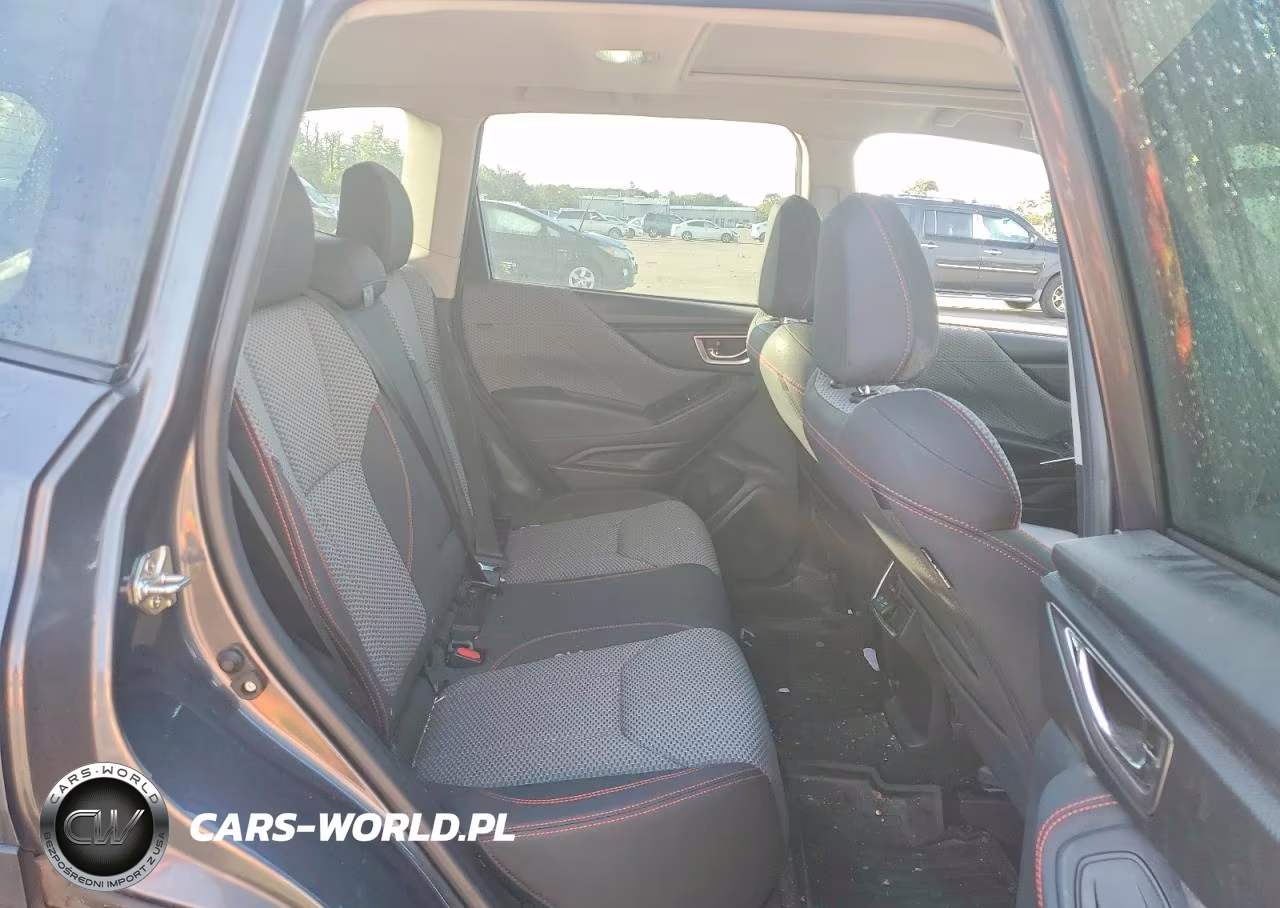 2021 Subaru Forester Sport VIN:JF2SKARC2MH426111 - 11