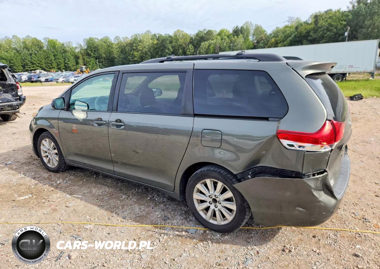2011 Toyota Sienna Le VIN:5TDJK3DC6BS005546 - 2