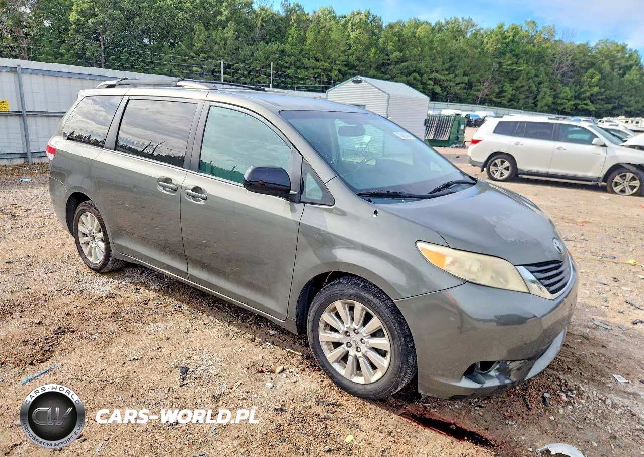 2011 Toyota Sienna Le VIN:5TDJK3DC6BS005546 - 4