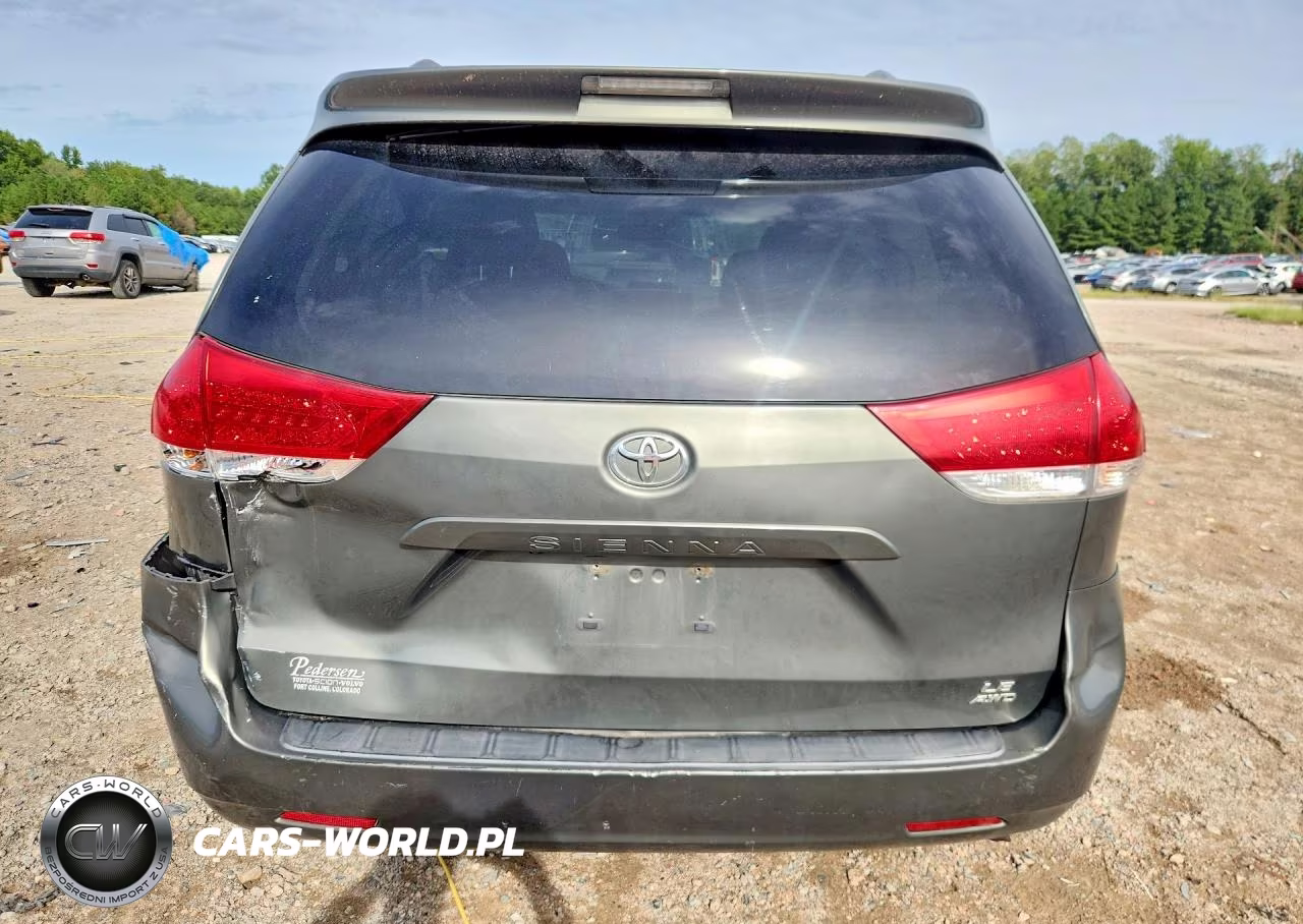 2011 Toyota Sienna Le VIN:5TDJK3DC6BS005546 - 6