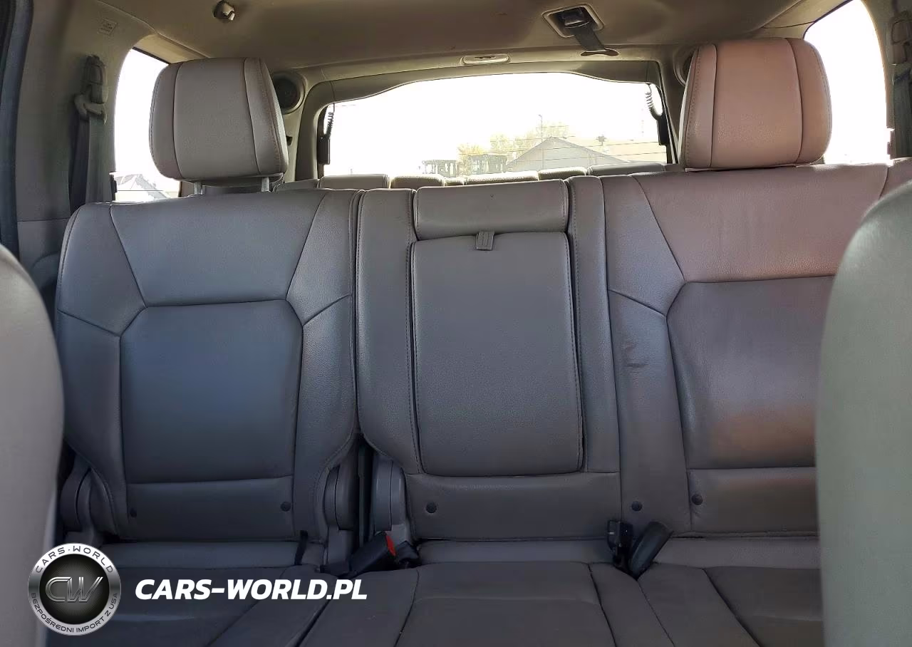 2012 Honda Pilot Touring VIN:5FNYF4H93CB073123 - 10