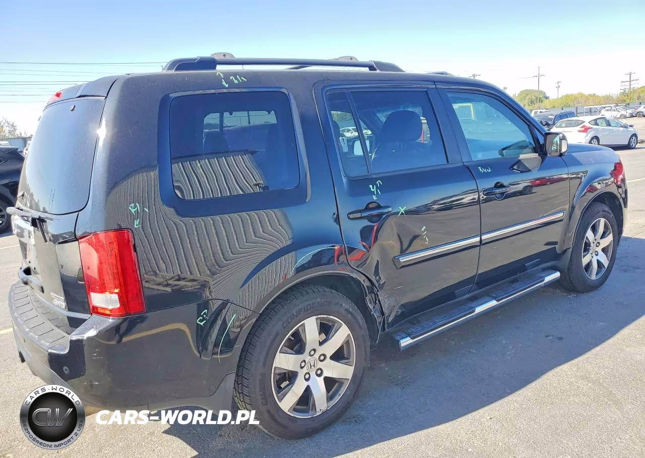 2012 Honda Pilot Touring VIN:5FNYF4H93CB073123 - 3