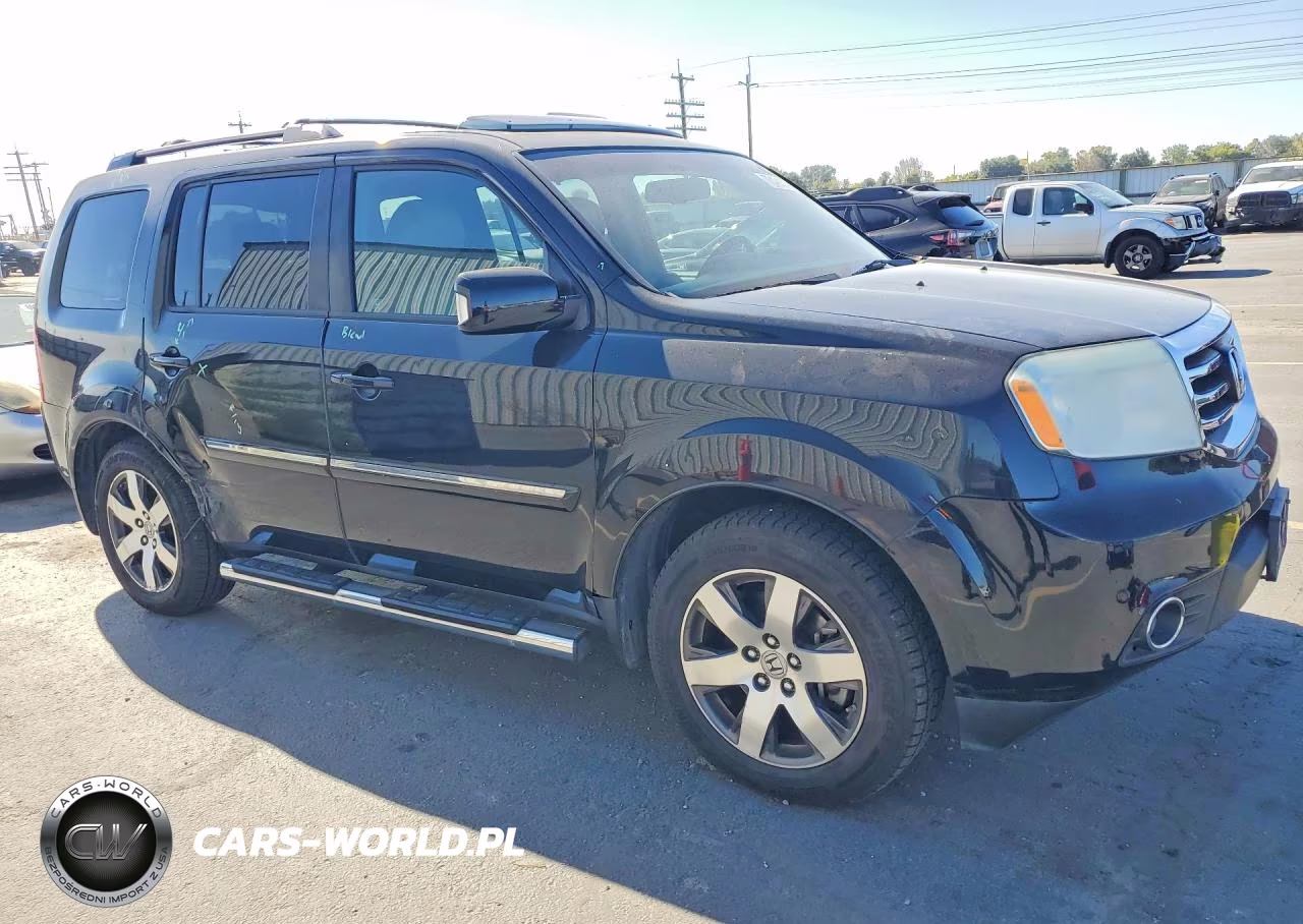2012 Honda Pilot Touring VIN:5FNYF4H93CB073123 - 4