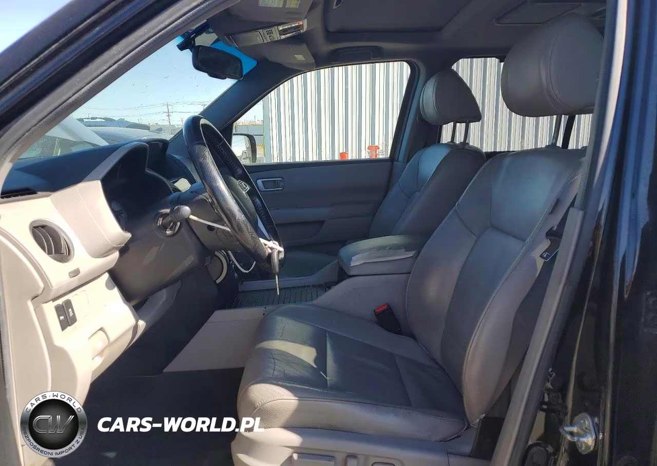 2012 Honda Pilot Touring VIN:5FNYF4H93CB073123 - 7